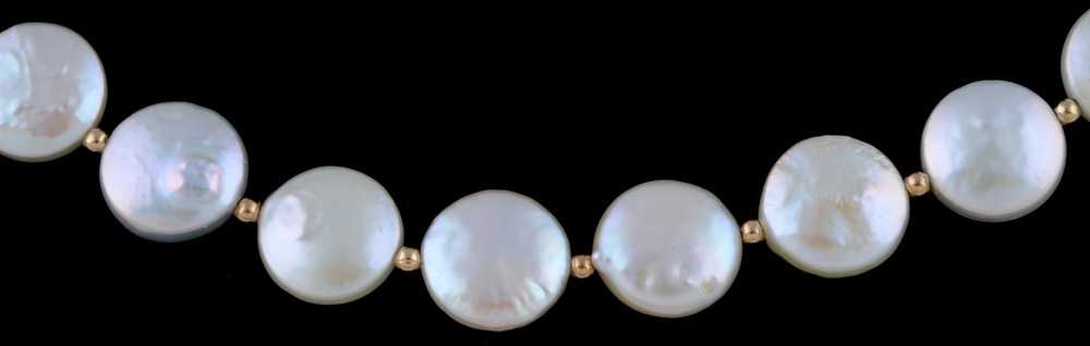 14K Yellow Gold Disc Pearl Necklace with Filigree Pearl Clasp