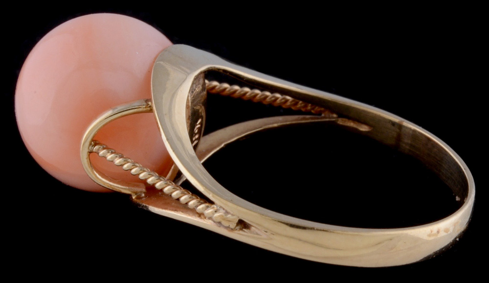 10K Yellow Gold and Natural Polished Coral Openwork Ring