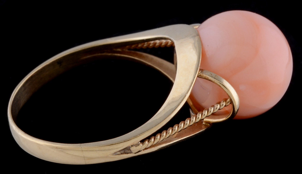 10K Yellow Gold and Natural Polished Coral Openwork Ring