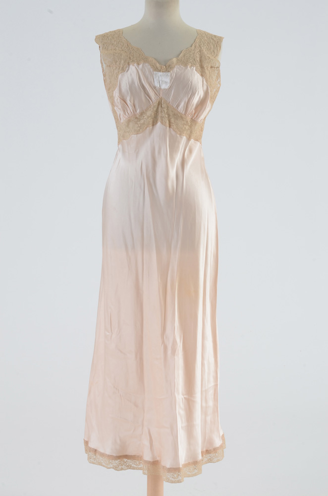 Late 1950s Vintage Juliana Lingerie Silk and Lace Nightgown from Saks Fifth Avenue