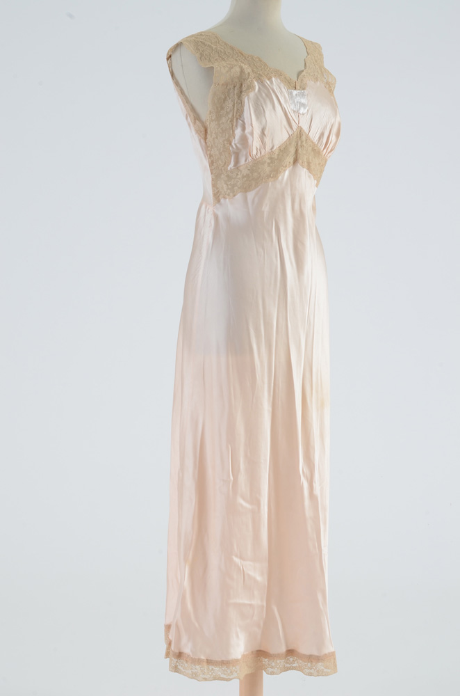 Late 1950s Vintage Juliana Lingerie Silk and Lace Nightgown from Saks Fifth Avenue