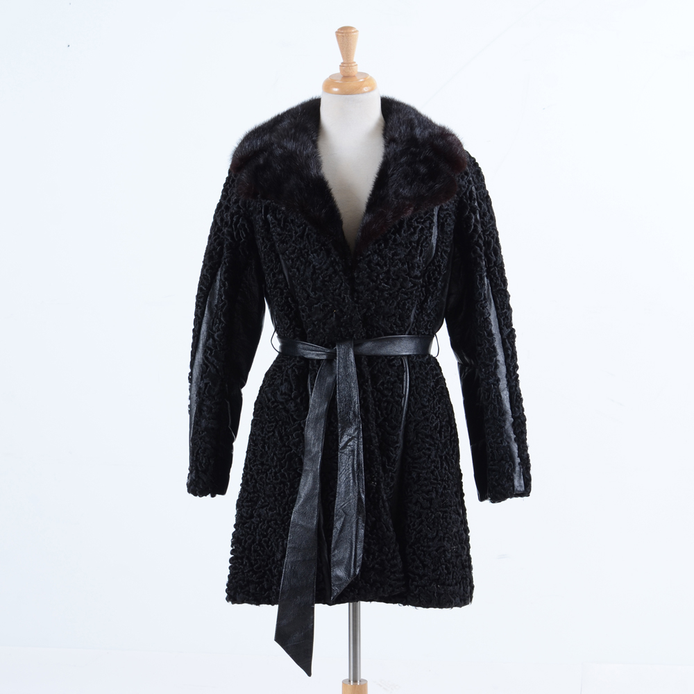 1970s Vintage Donenfeld's of Dayton Persian Lamb and Leather Fur Coat