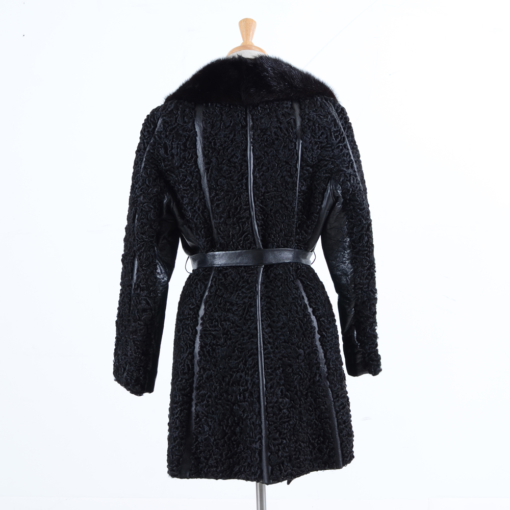 1970s Vintage Donenfeld's of Dayton Persian Lamb and Leather Fur Coat