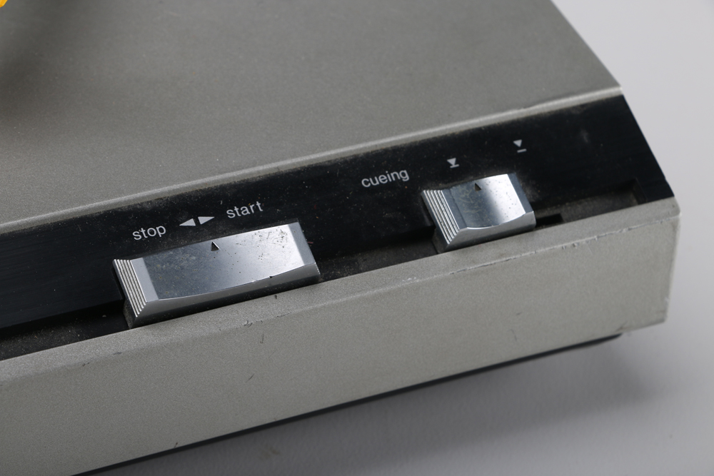 Technics Model SL-3300 Turntable