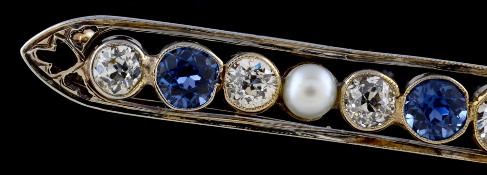 Early 20th Century 14K White Gold Synthetic Sapphire and Diamond Bar Pin