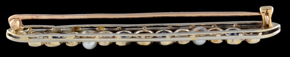 Early 20th Century 14K White Gold Synthetic Sapphire and Diamond Bar Pin