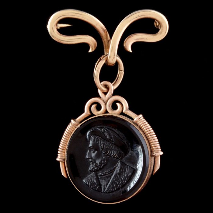 10K-14K Yellow Gold Black Onyx Intaglio Pendant