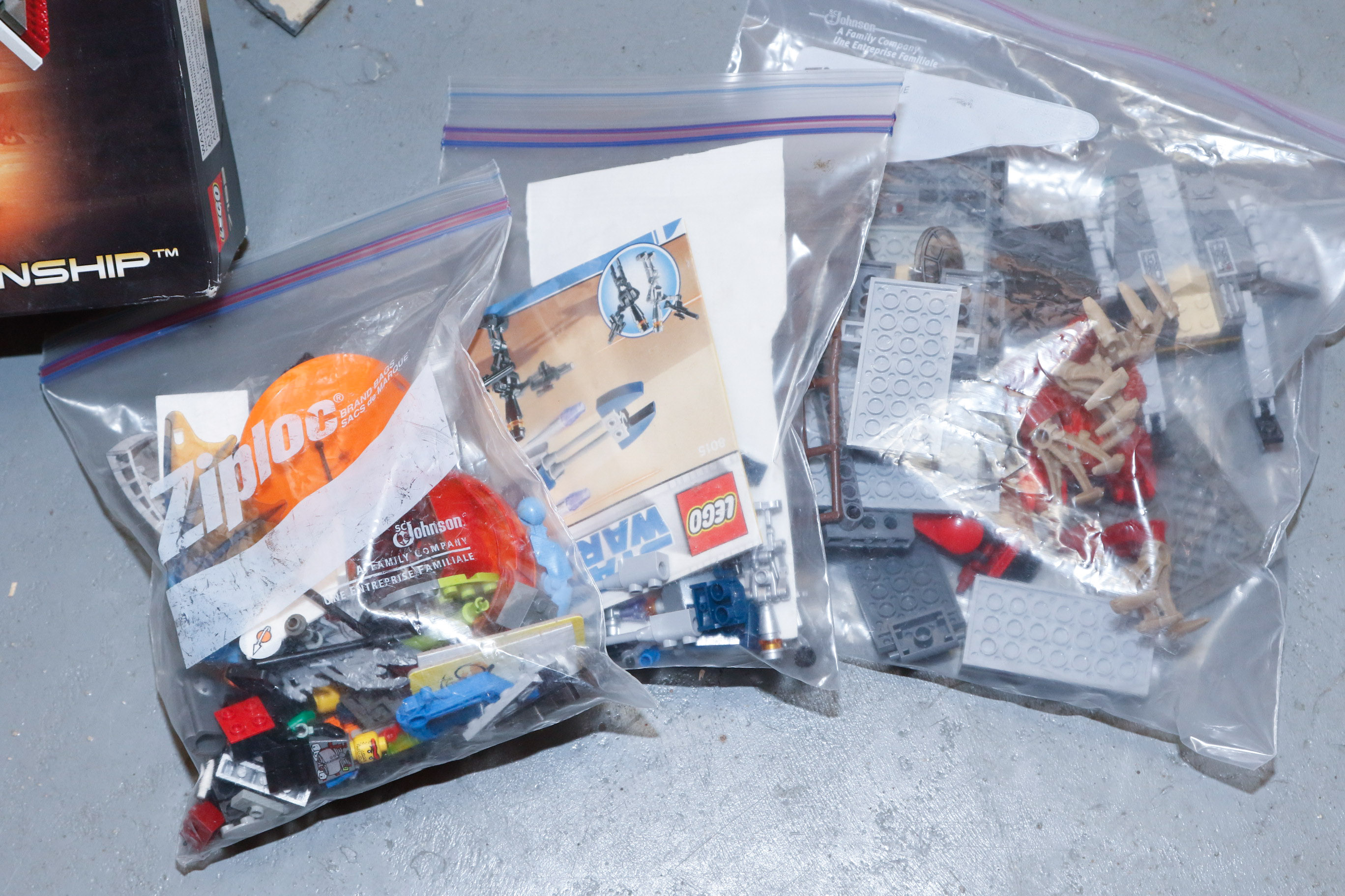 Vast Collection of Boxed Sets and Bins of Legos