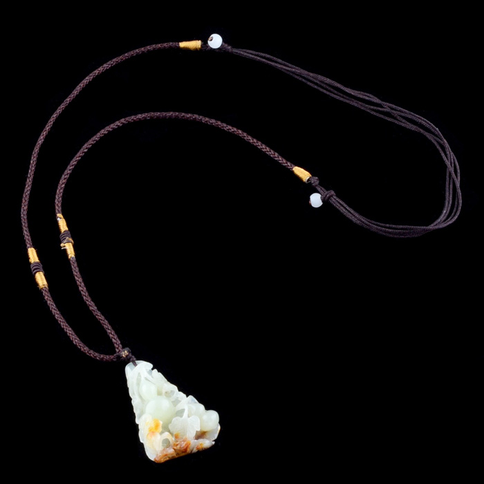 Chinese Handmade Necklace with Carved Natural Nephrite Pendant