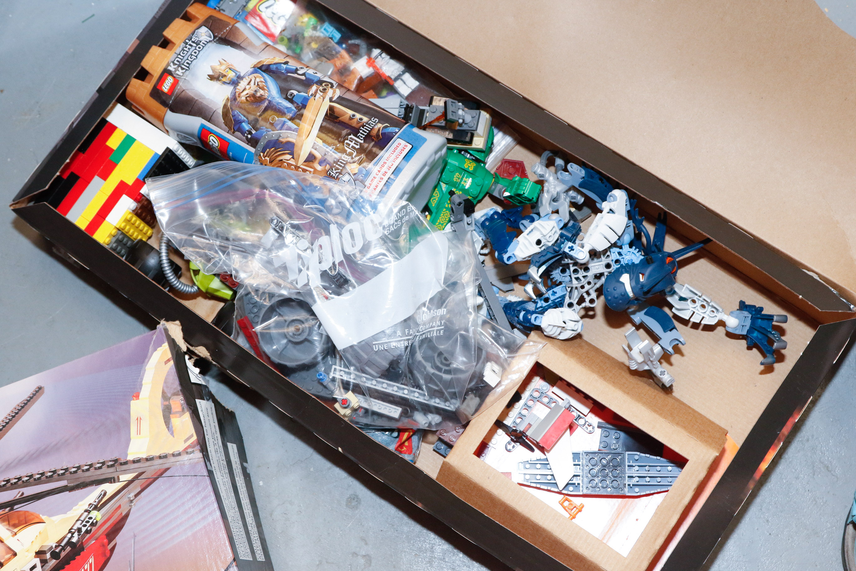 Vast Collection of Boxed Sets and Bins of Legos