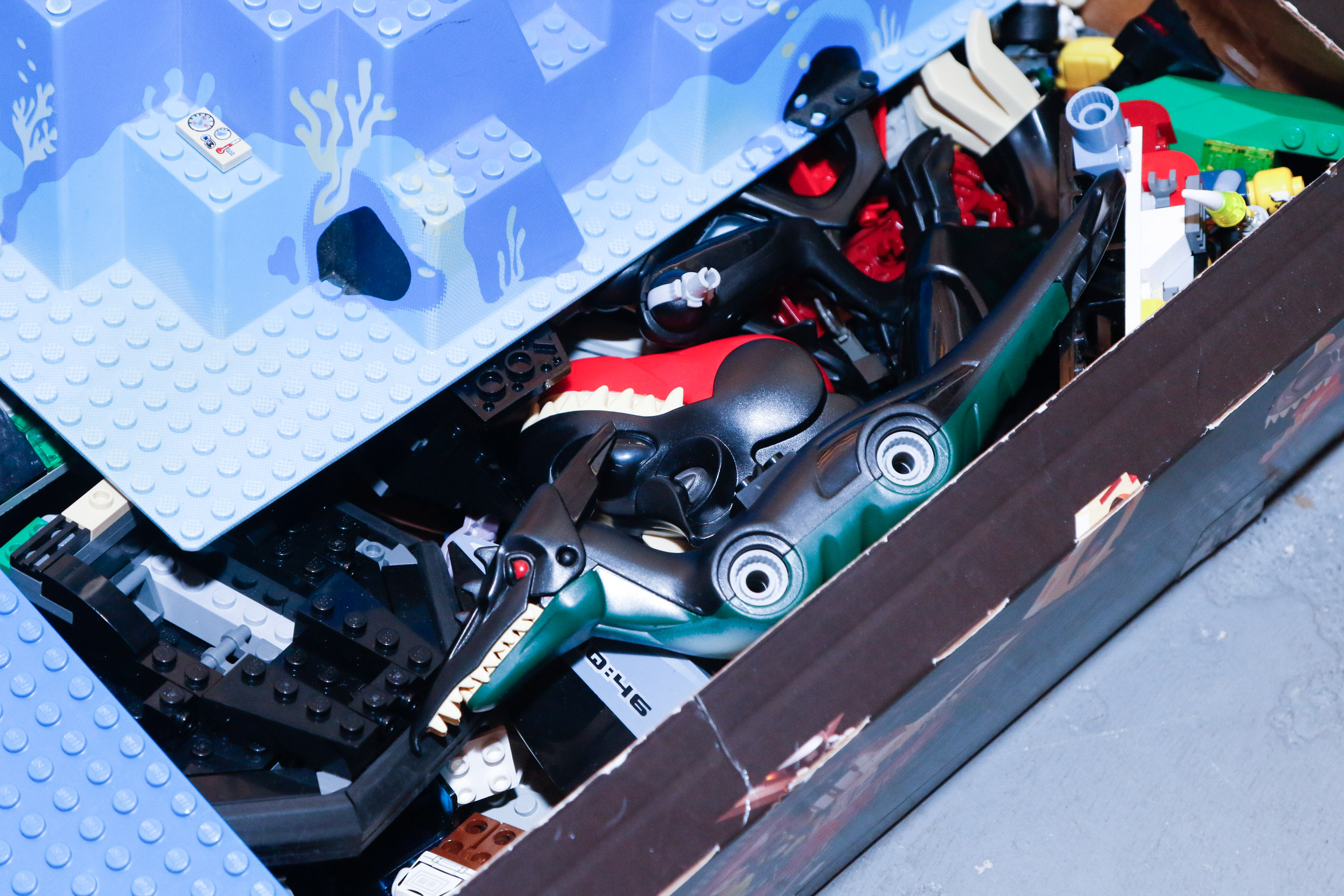 Vast Collection of Boxed Sets and Bins of Legos