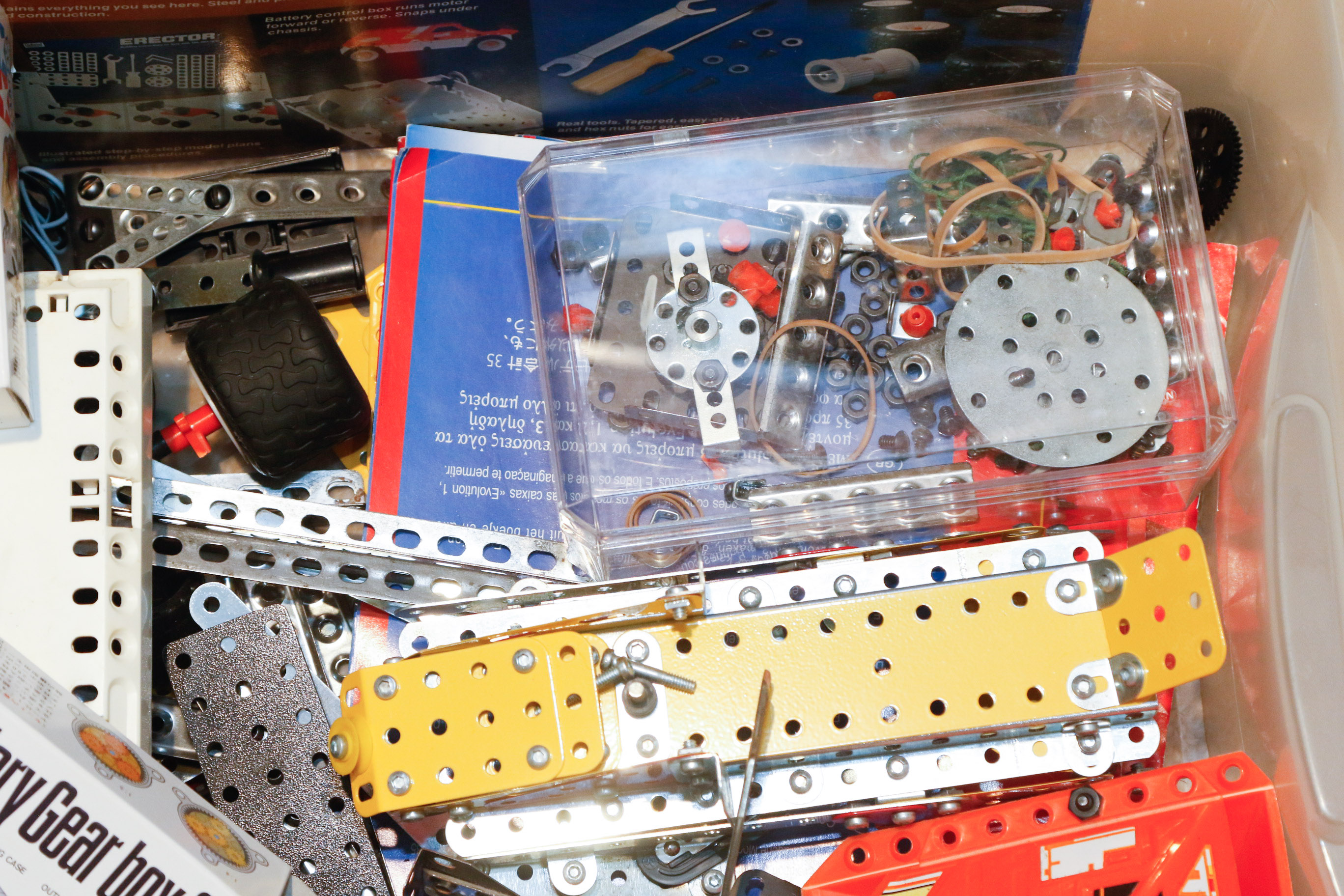 Vintage Gabriel Erector Set 375