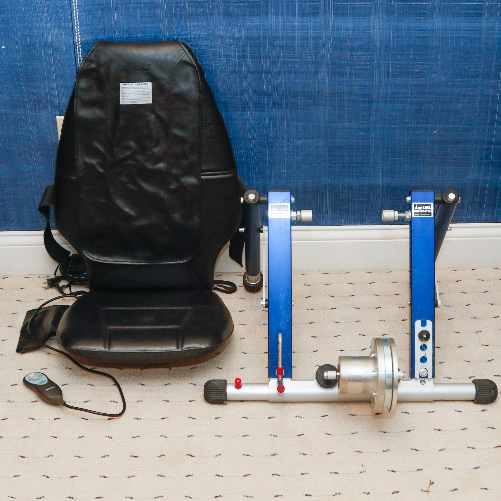 1UP Bicycle Trainer with HoMedics Shiatsu Massage Cushion