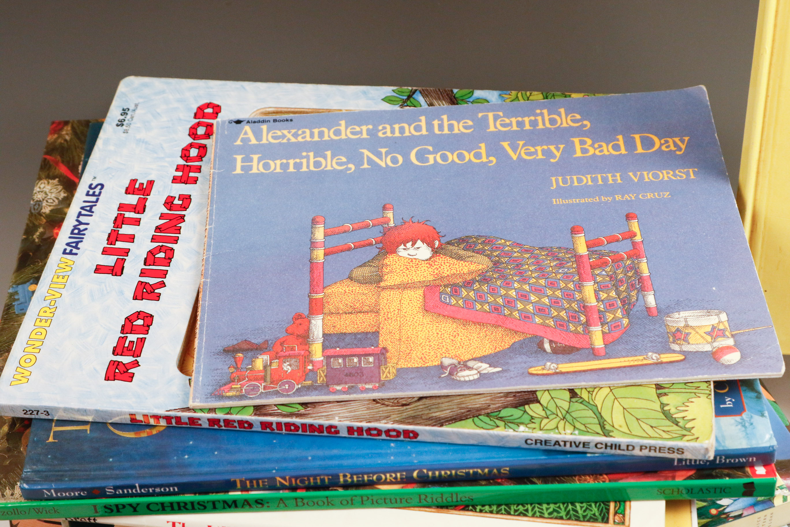 Collection of Children's Books Featuring Dr. Seuss