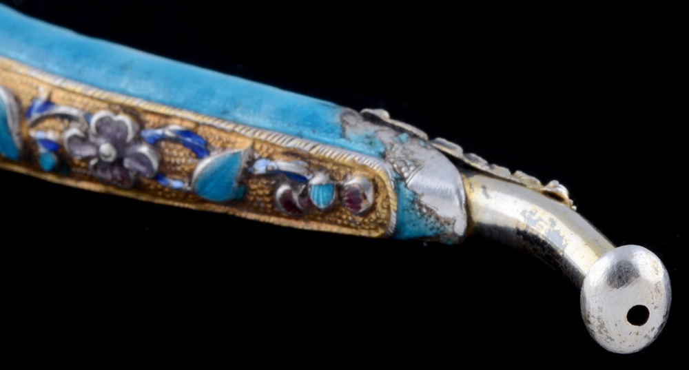 Early 20th Century Chinese Export Enameled Cigarette Holder