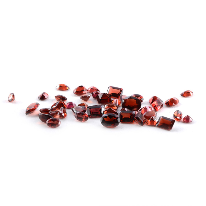 Collection of Loose Garnet Cut Gemstones, 32.5 CTW