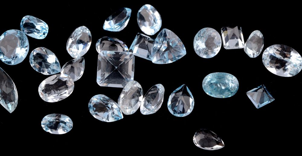 Assortment of Loose 24.5 CTW Blue Topaz Gemstones