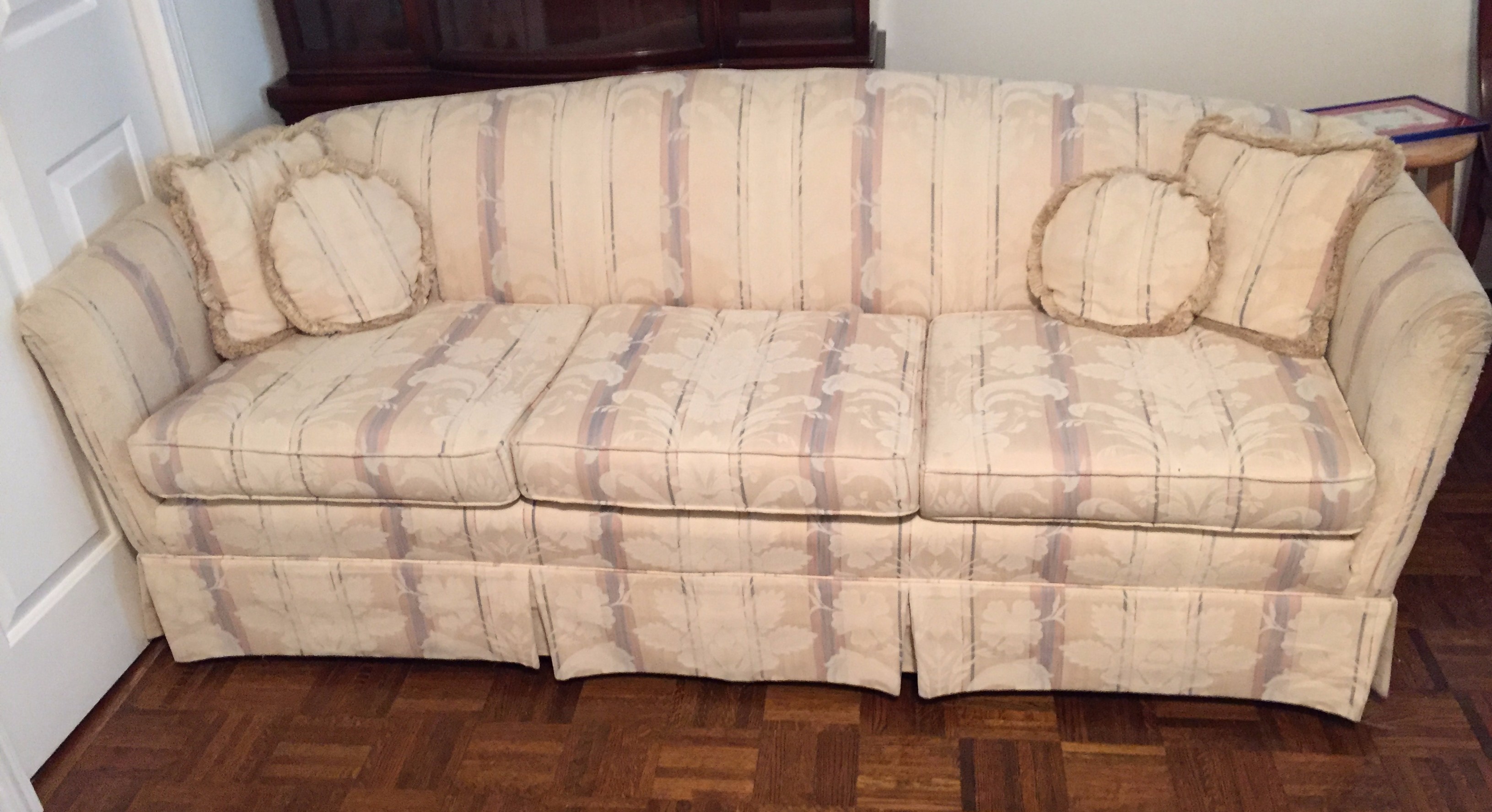 Vintage White Floral Sofa