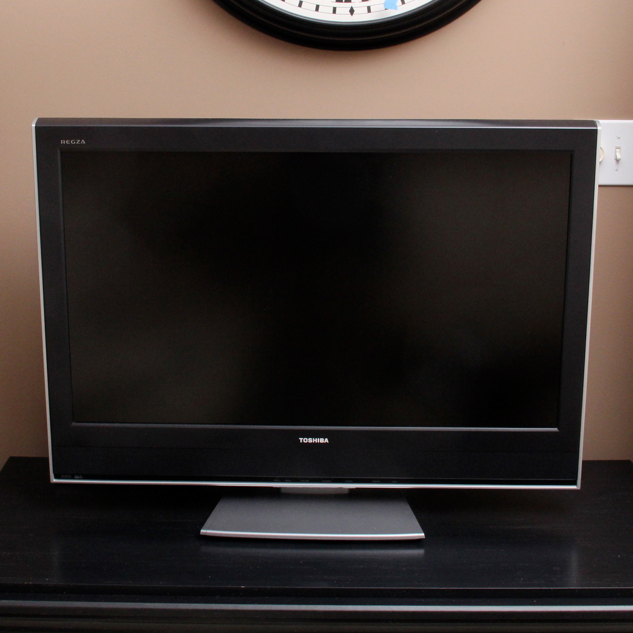 Toshiba 37" Flat-Screen Television