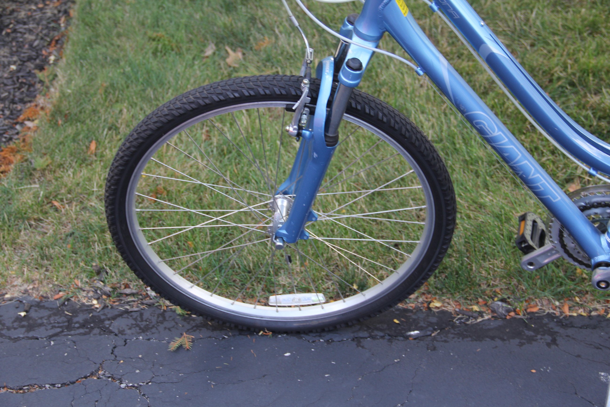 Giant Sedona 6061 Aluxx Mountain Bicycle