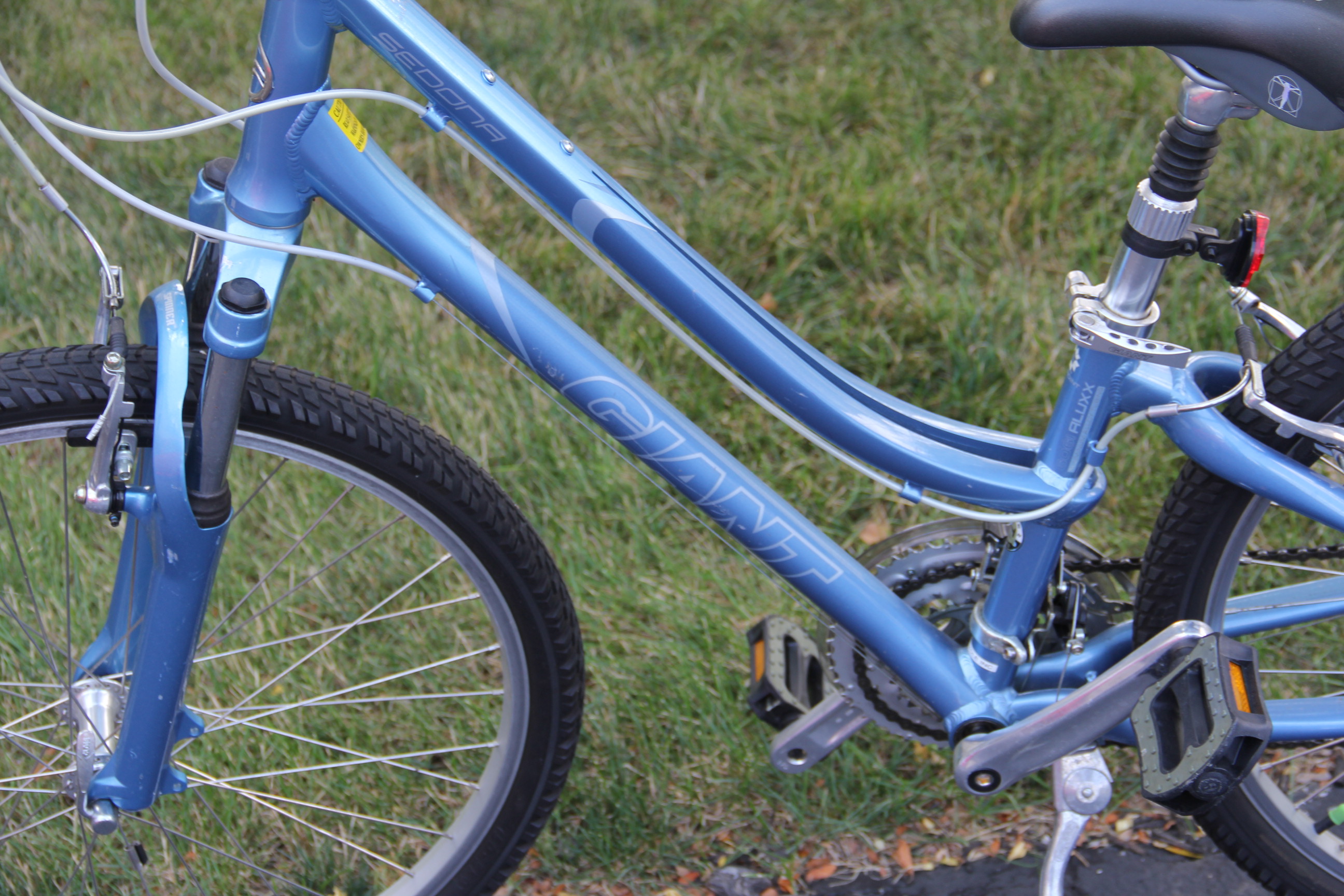 Giant Sedona 6061 Aluxx Mountain Bicycle