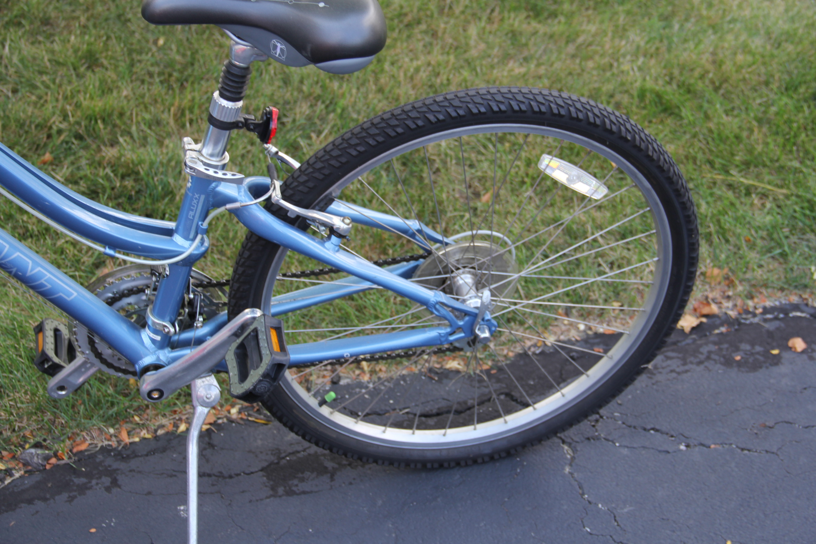 Giant Sedona 6061 Aluxx Mountain Bicycle