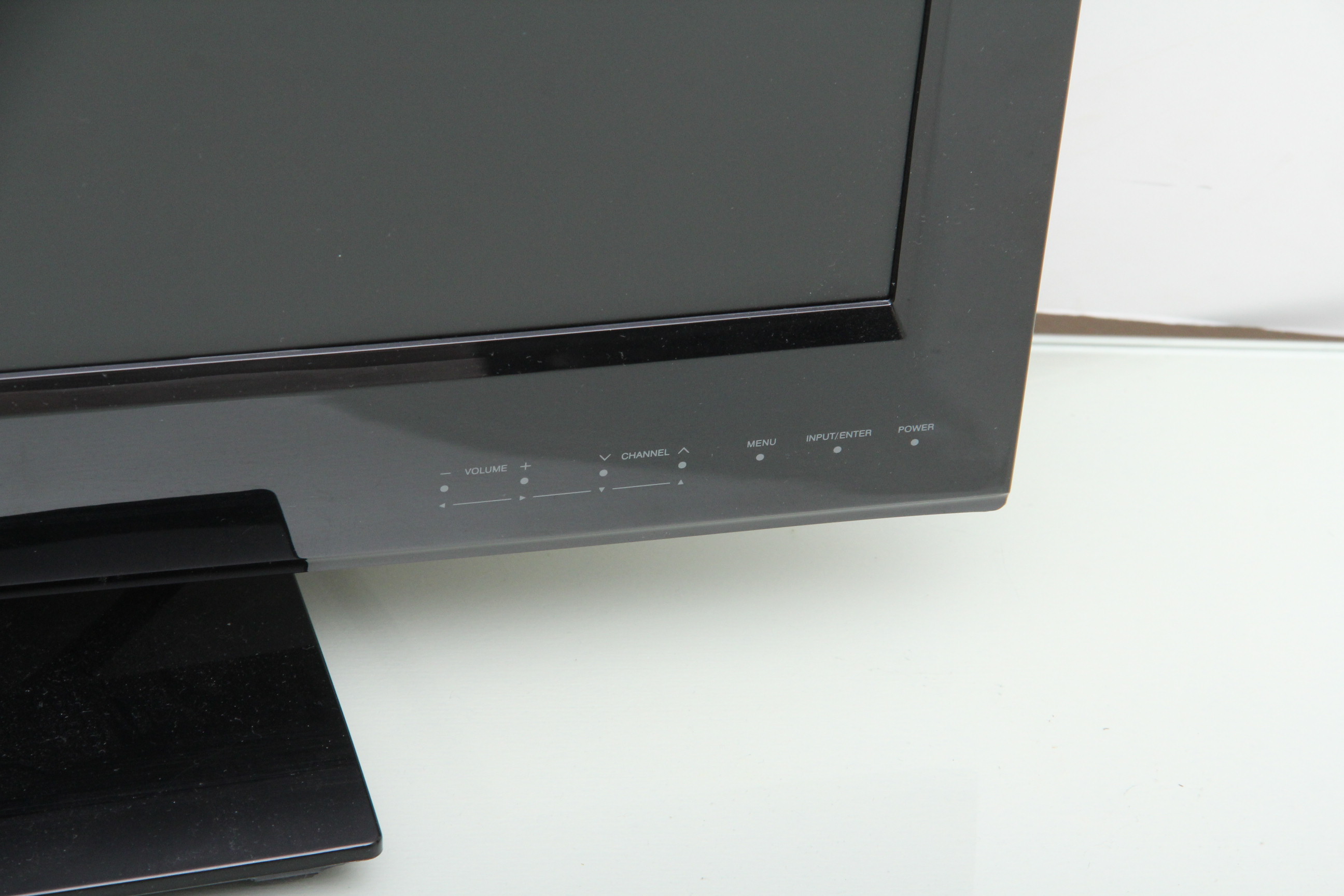 Hitachi 19" LED Television