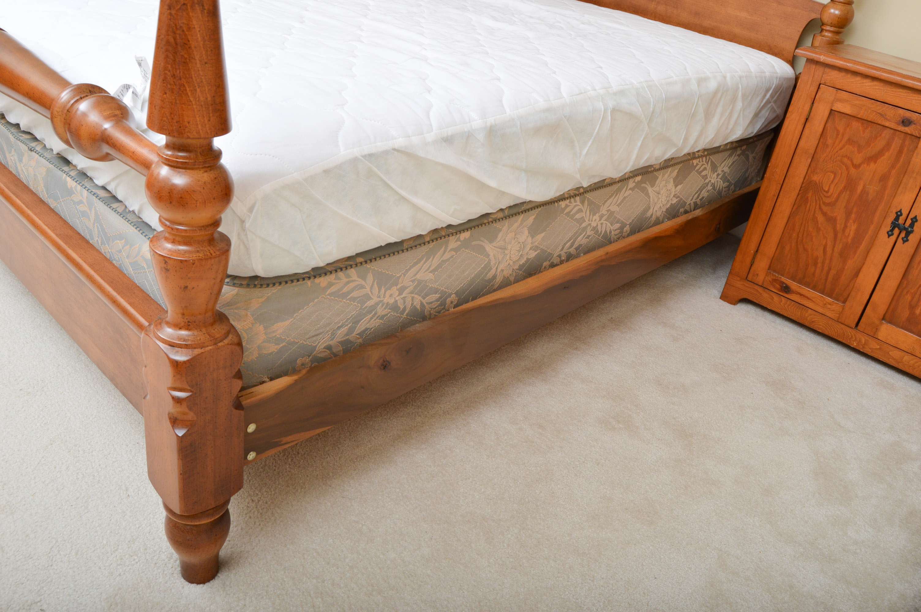 Queen Sized Maple Cannonball Bed Frame