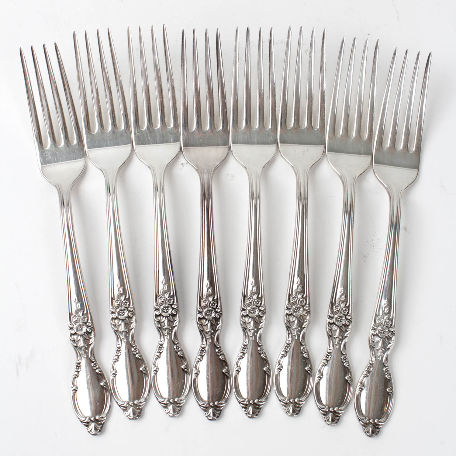 Fifty Piece Set of W.M. Rogers & Son Silverplated Victorian Rose Flatware