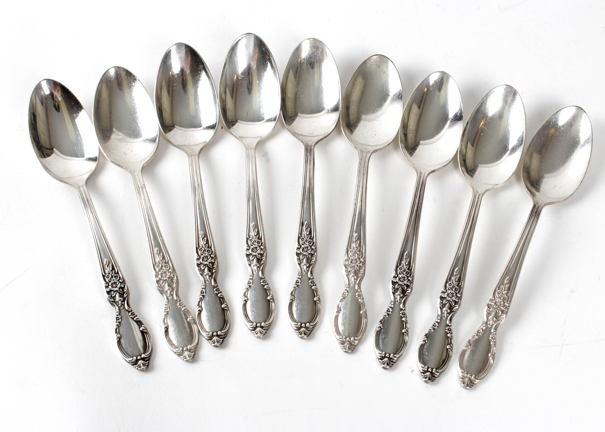 Fifty Piece Set of W.M. Rogers & Son Silverplated Victorian Rose Flatware