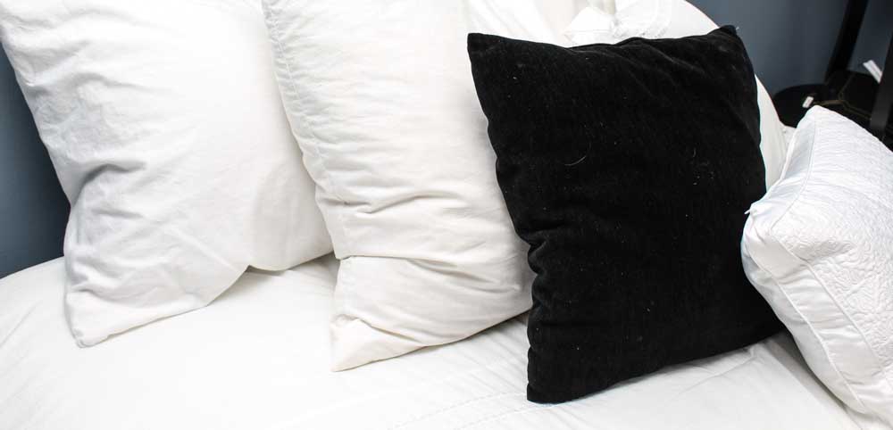 Pair of Full Sized Bedding Sets