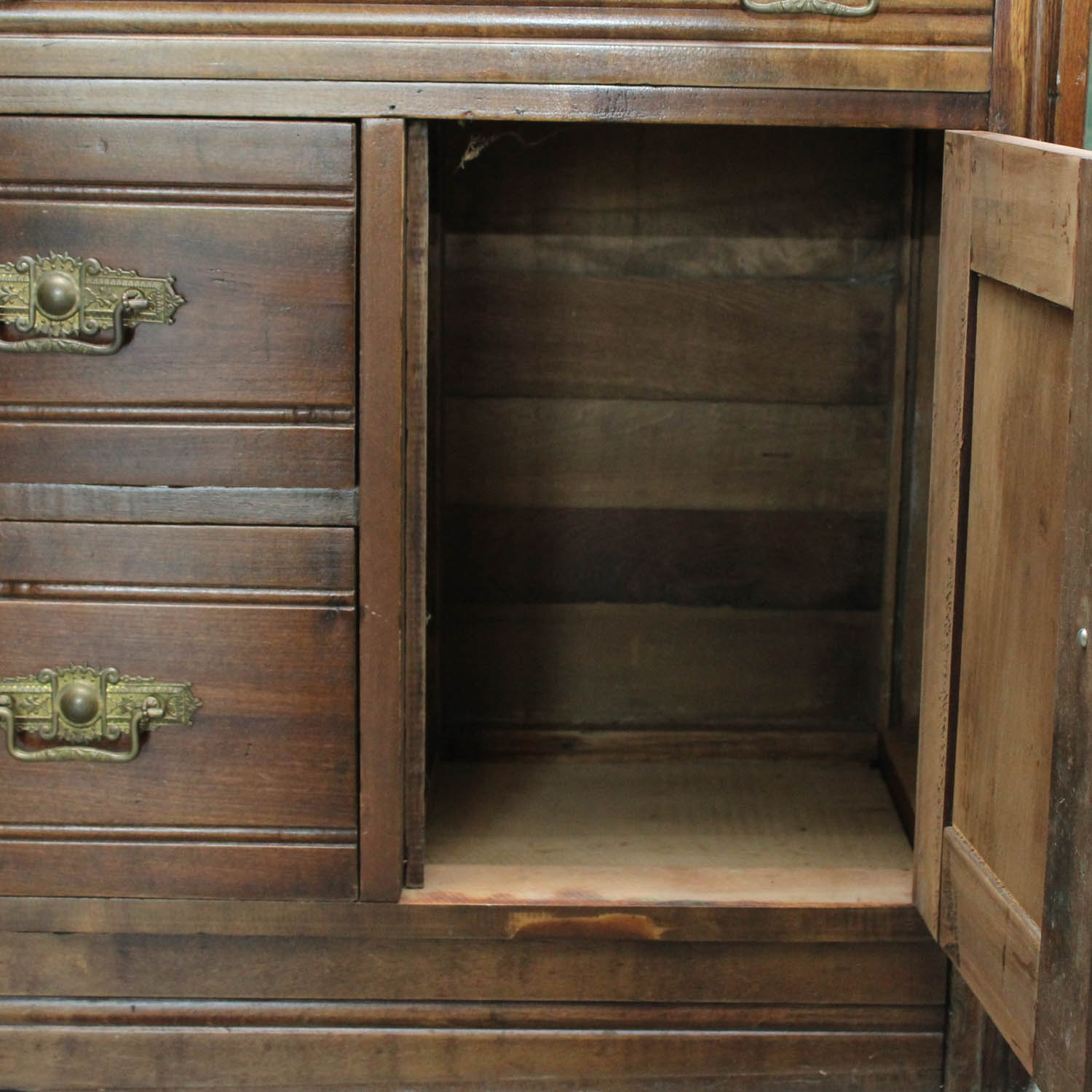 Antique Eastlake Style Oak Washstand