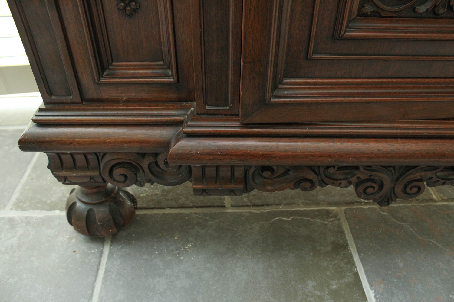 Vintage Renaissance Style Buffet Cabinet