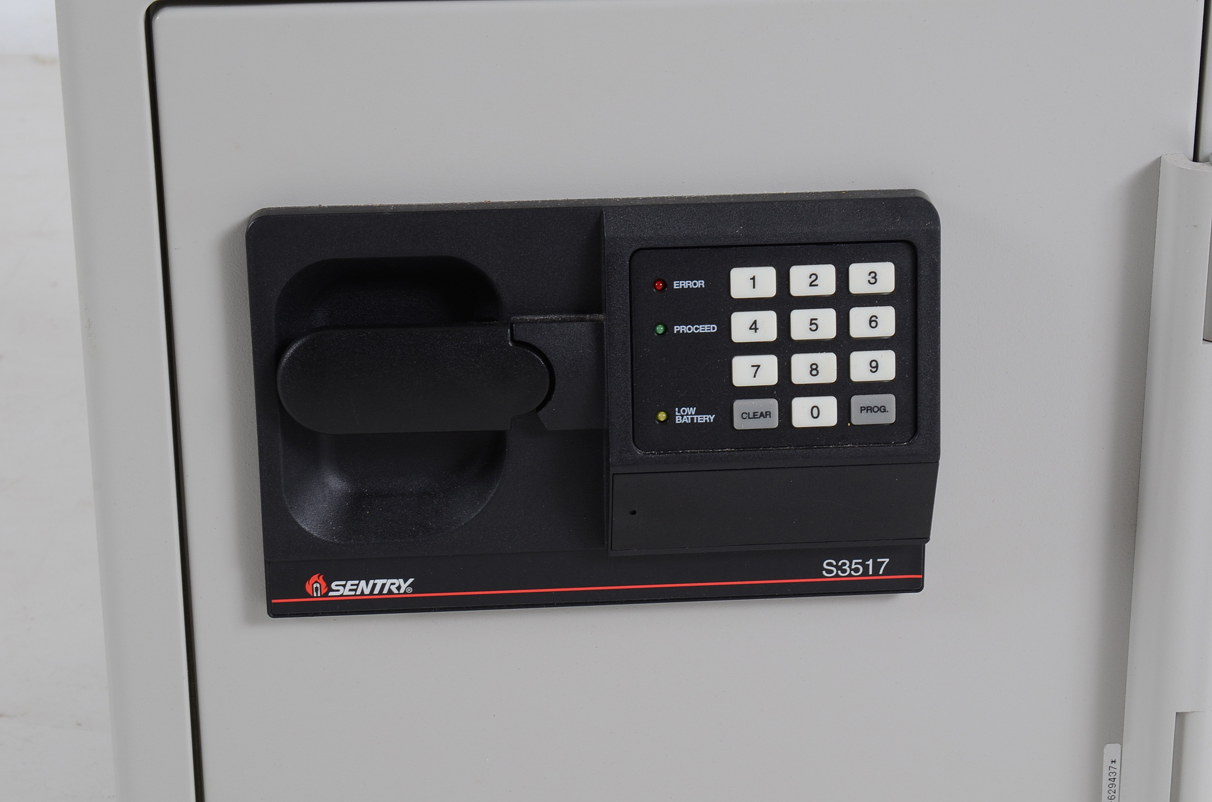 Sentry S3517 Safe