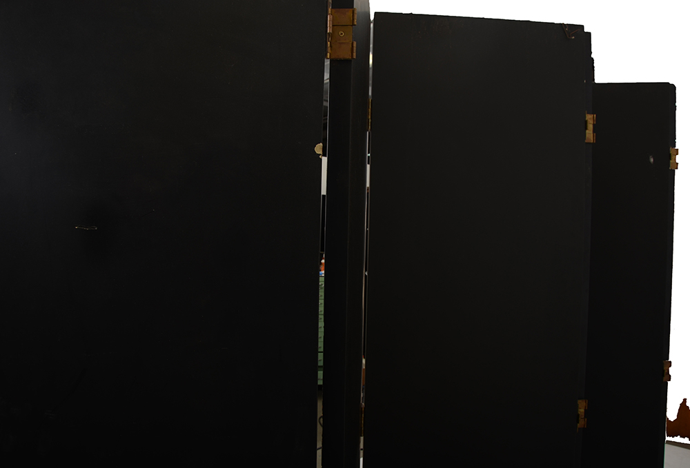 Maitland-Smith Ltd. Hand-Made Black Lacquer Decorative Screen