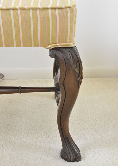 Late 20th Century Queen Anne Style Upholstered Bench