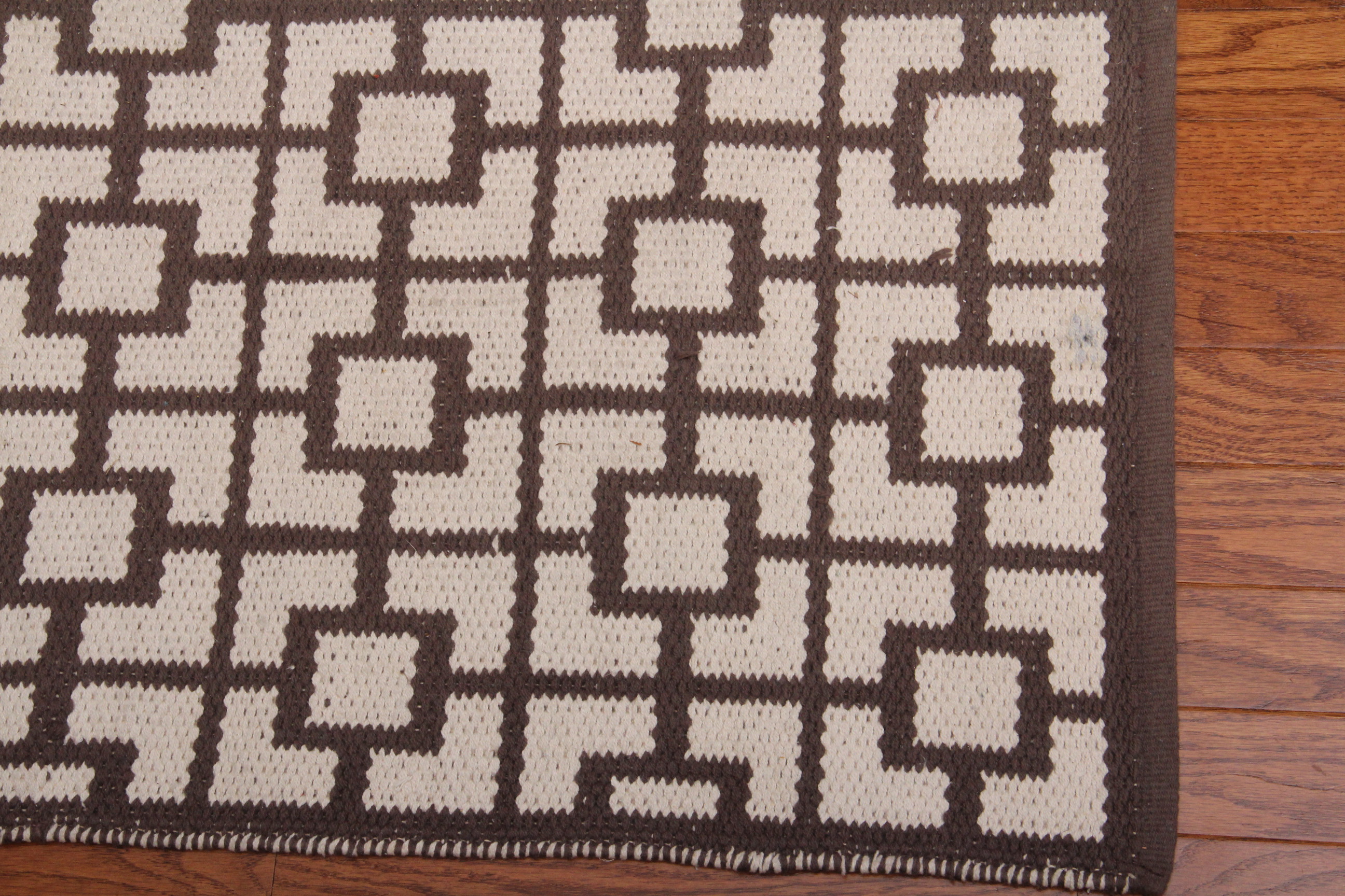 Pair of Contemporary Area Rugs