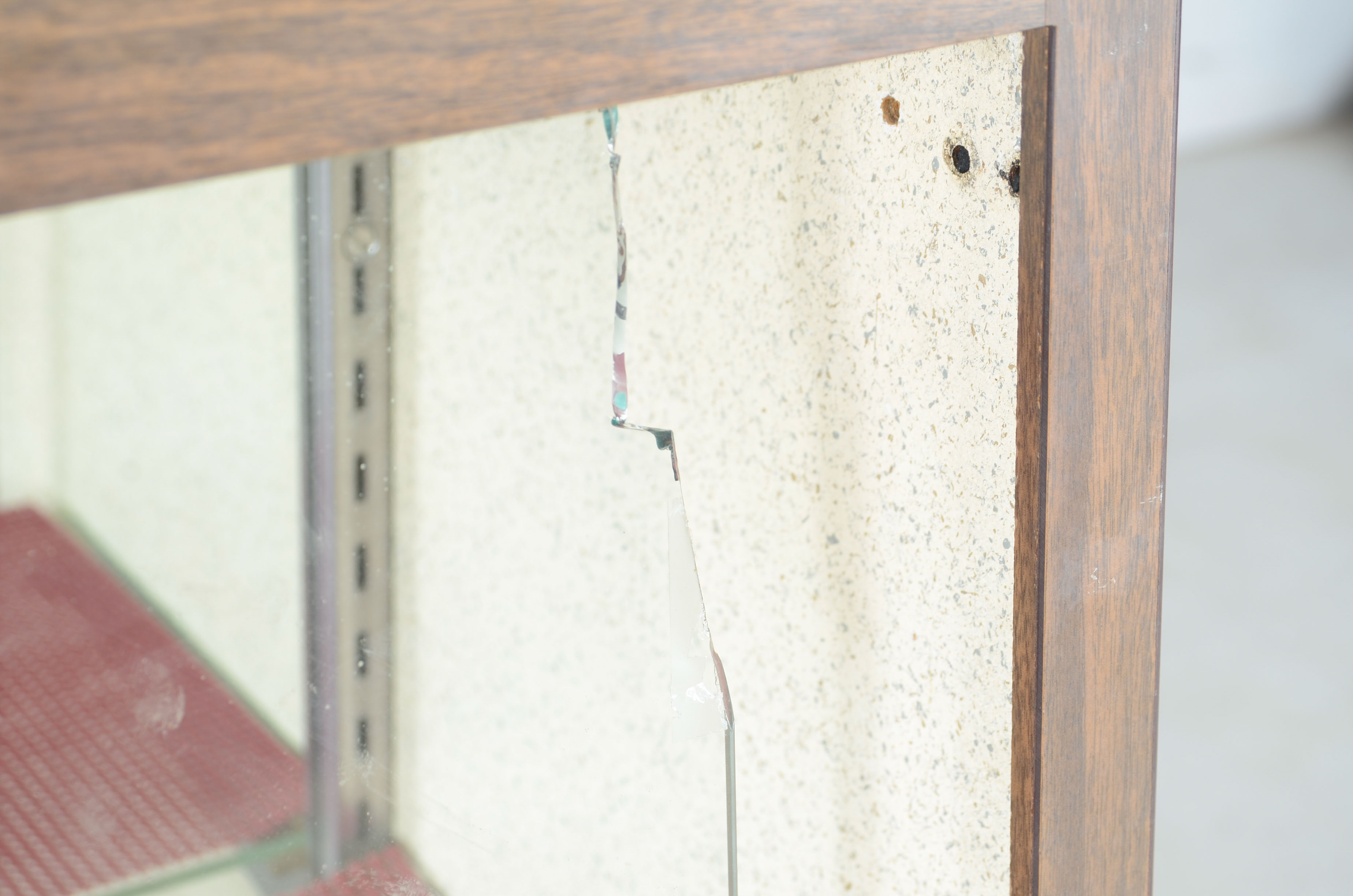 Mid Modern Display Cabinet