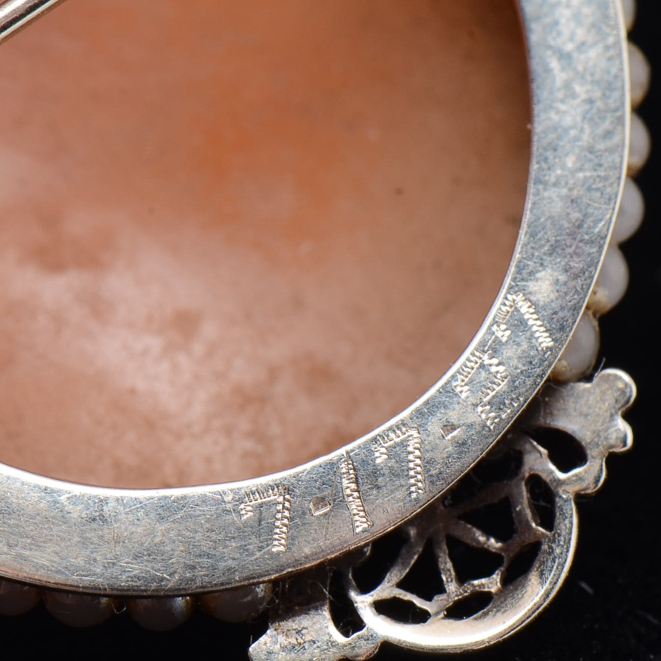 Early 20th Century 14K White Gold and Hand Carved Shell Cameo and Glass Seed Bead Openwork Pin