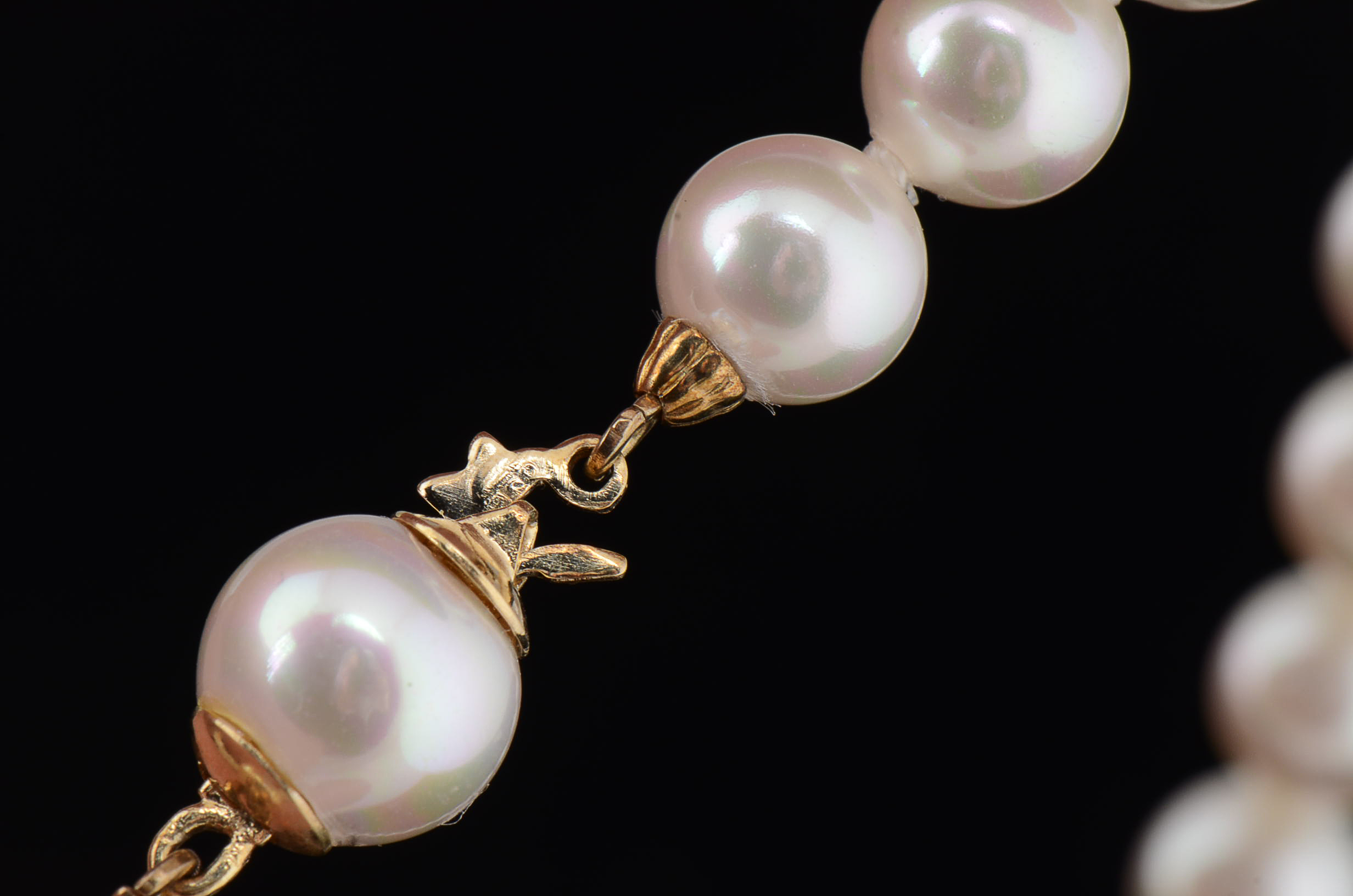 Majorica Simulated Pearl Necklace with Goldtone Double Clasp and Detachable Bracelet