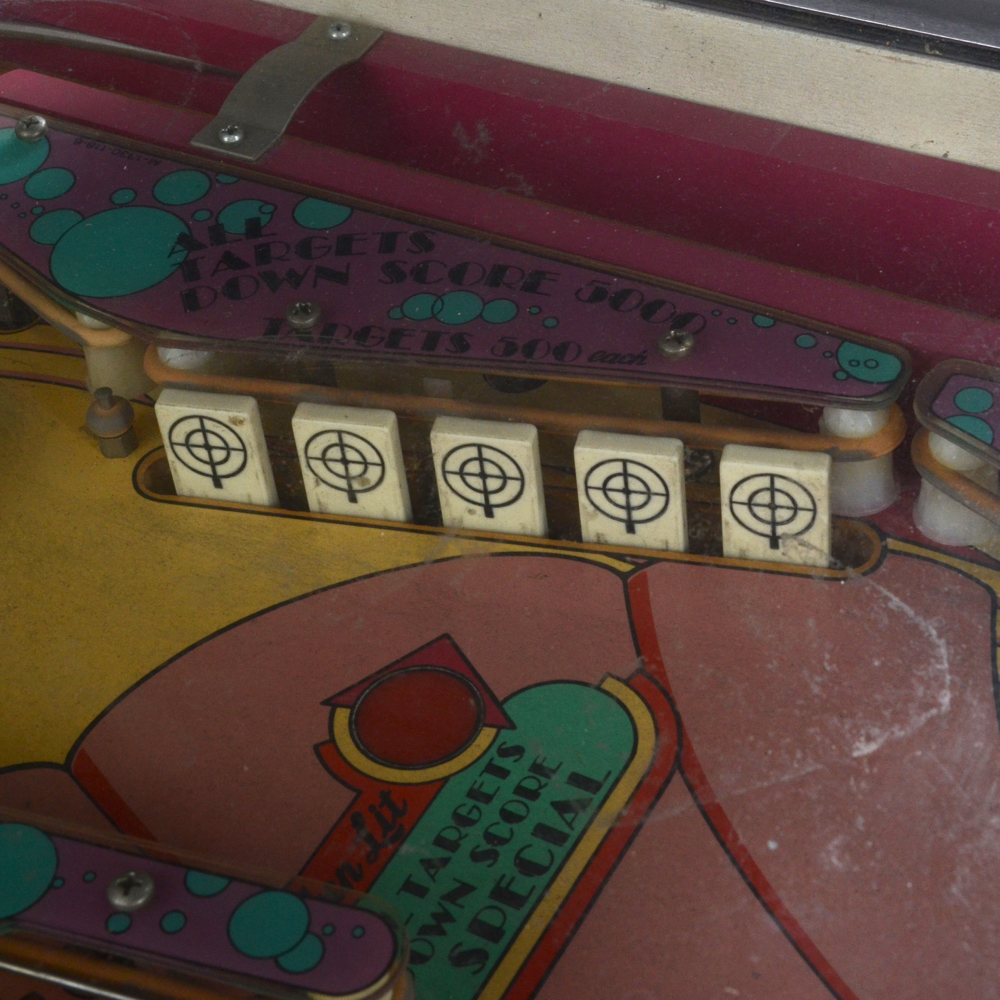 Bally Old Chicago Pinball Machine