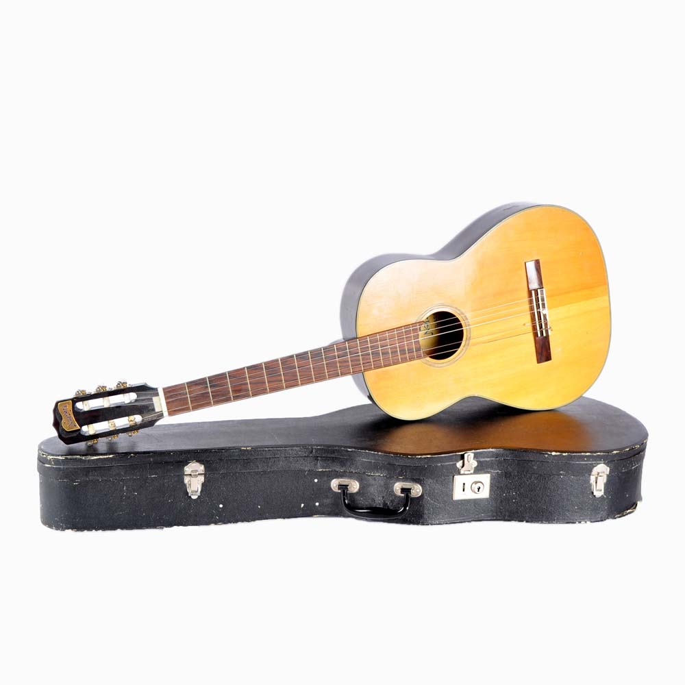 Norma Classic Guitar with Case