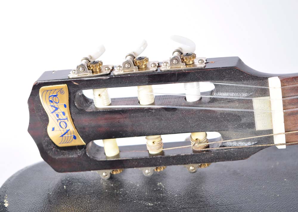 Norma Classic Guitar with Case