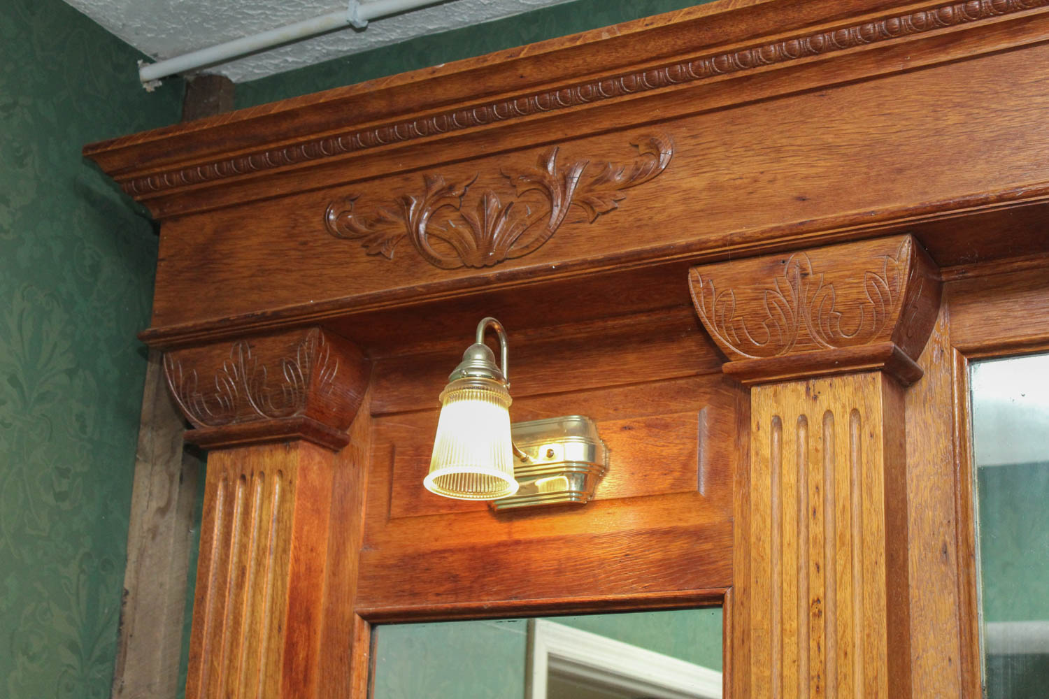 Pre-Prohibition Era Mirrored Tiger Oak Back Bar