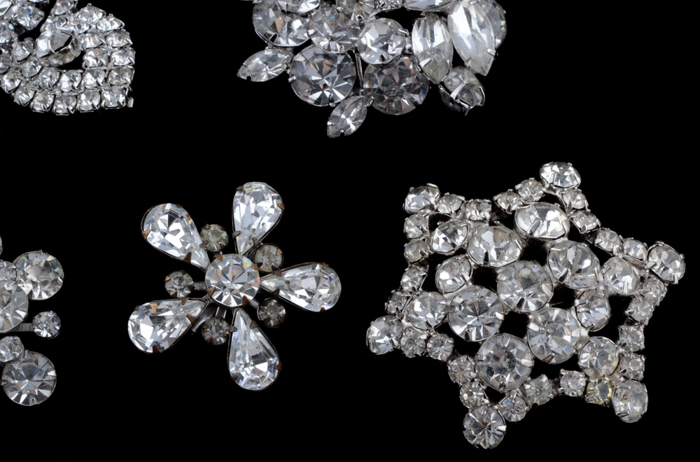 Six Vintage Brooches