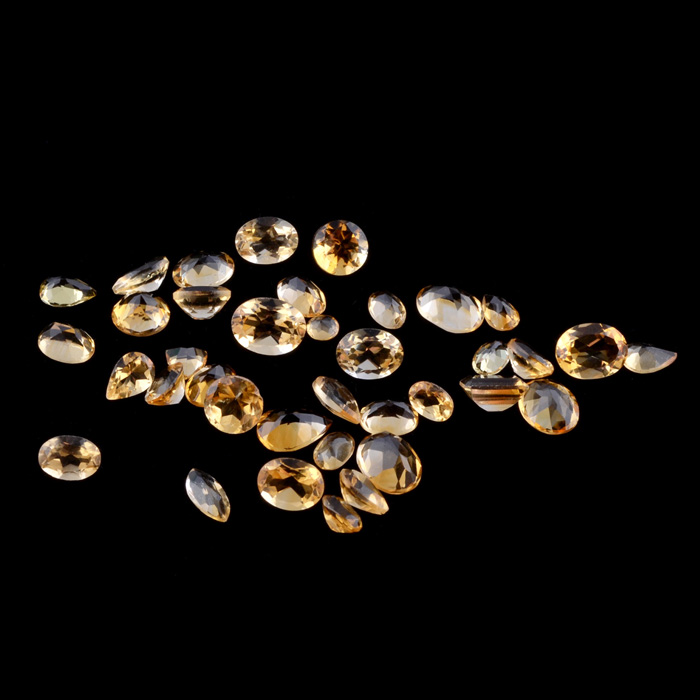 Collection of Loose Cut Citrine Gemstones, 32.0 CTW