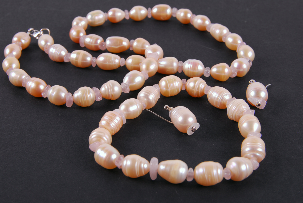 Freshwater Pearl and Stone Jewelry Set