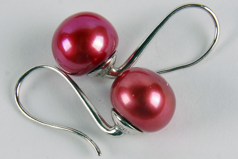 Honora Fuchsia Pearl Bracelet and Sterling Silver Earrings