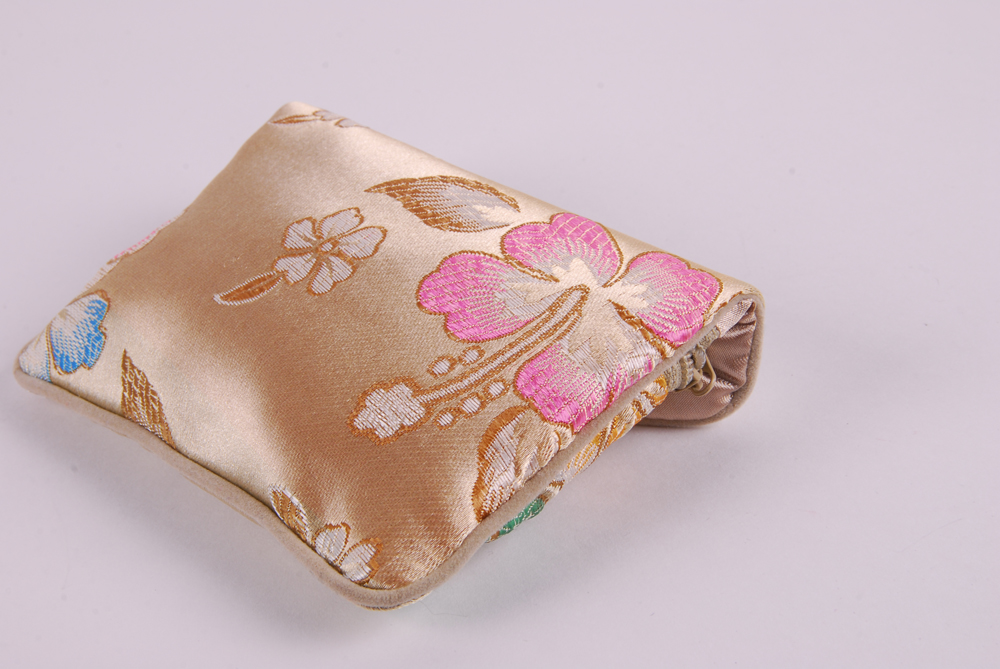 Honora Fuchsia Pearl Bracelet and Sterling Silver Earrings