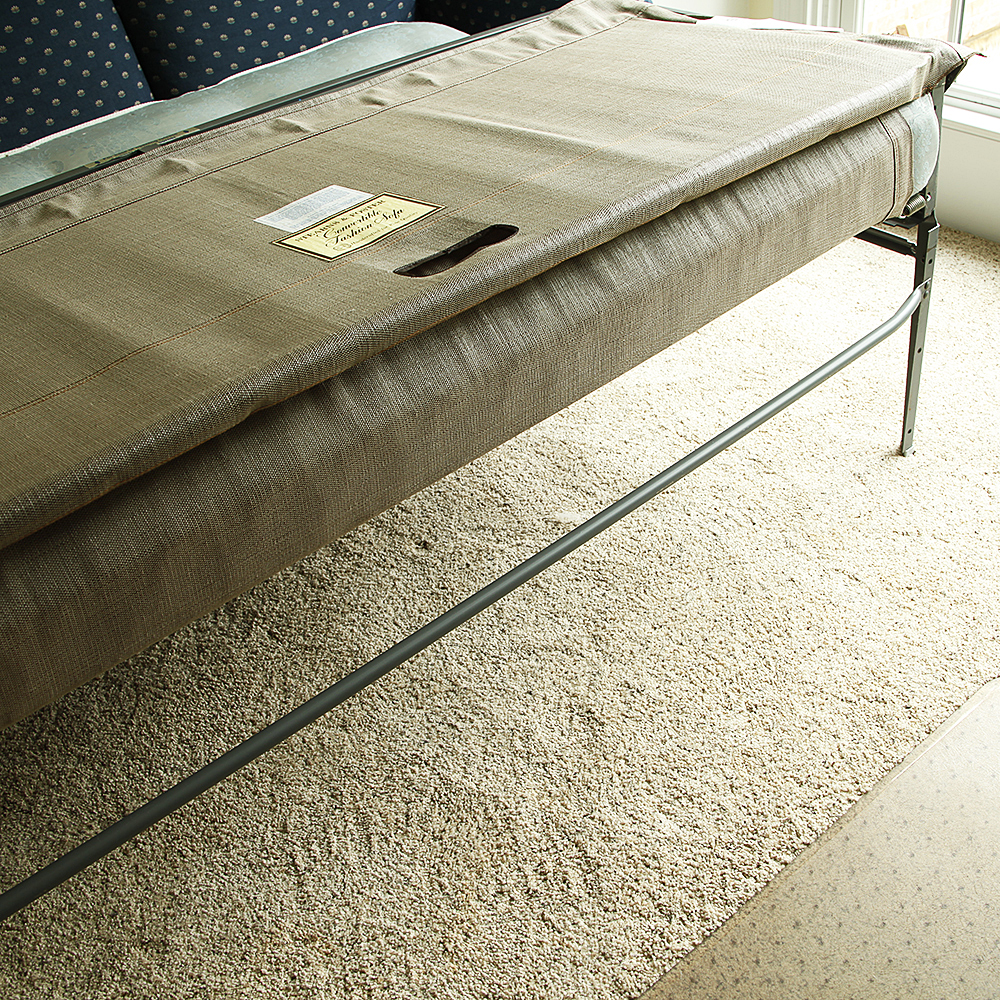 Flexsteel Sleeper Sofa With Stearns and Foster Mattress